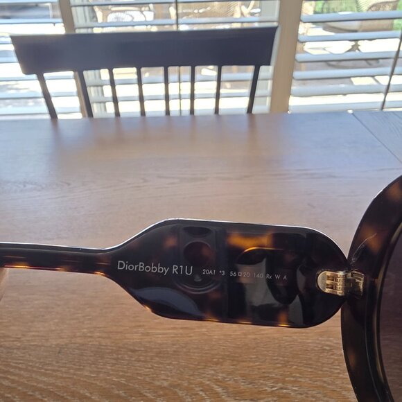 Christian Dior DiorBobby R1U Tortoise Sunglasses - Picture 4 of 5